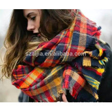 Forme 100 la bufanda de encargo del pashmina de la tela escocesa de las señoras